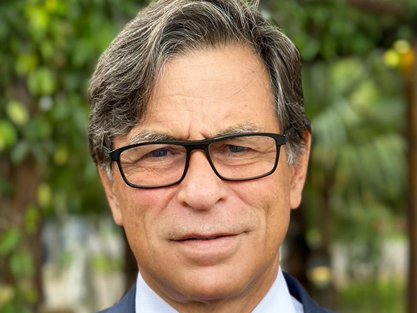 Dr. Aderbal de Albuquerque Alves Jr